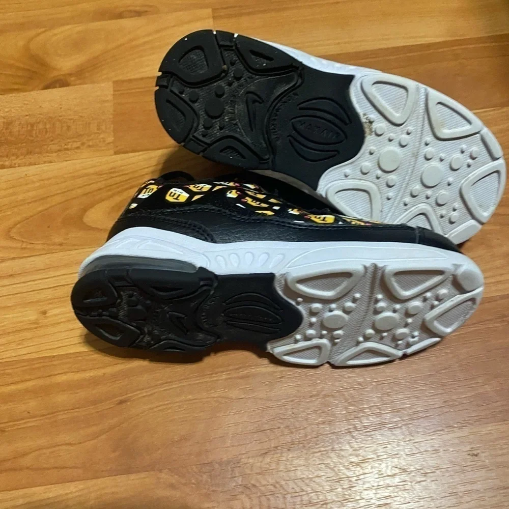 Nike Air TN Tuned Small Logo Black/Yellow - SIZE 10 Youth Boys Running Shoes